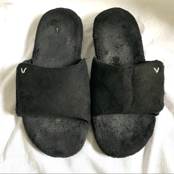 vionic slippers size 9